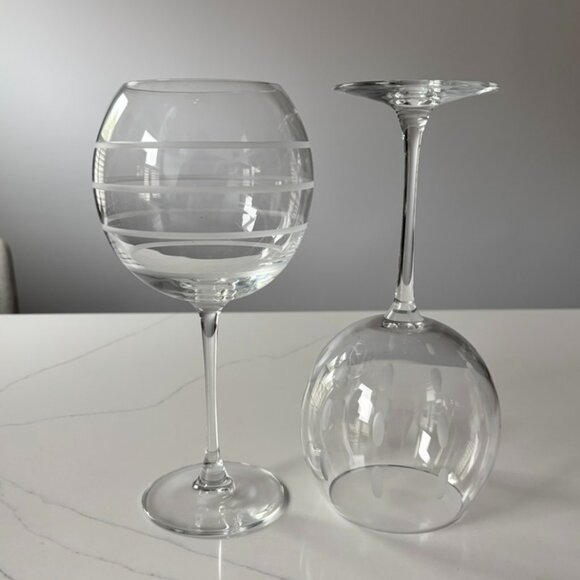 Mikasa Globe Wine Glasses Cheers Collection Etched w Swirl Lines & Dots Large EC - Picture 3 of 7